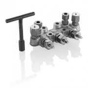 3 Valve Manifolds With Test Connection