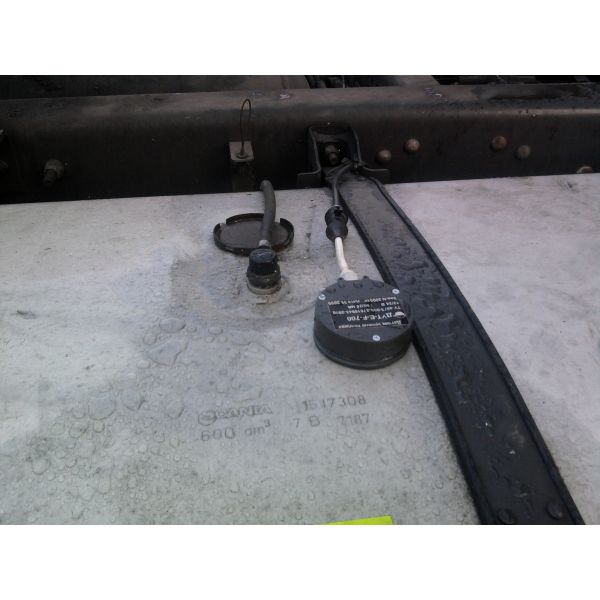 Brandstofniveausensor DUT-E met RS485 uitgang - Imagem 3