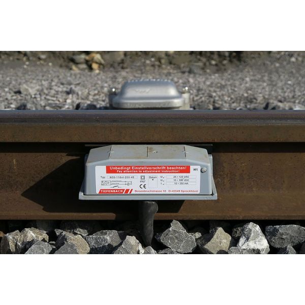 Pintsch Tiefenbach Spoorwegsensor 2N59-1R-200-45 / 10 mtr. cable + Installatie materiaal - Εικόνα 2