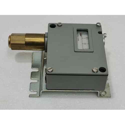 Trafag drukschakelaar 972.2377.903.31.16.43.01.01 - immagine 2