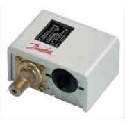 Presostato KPI-35 G1/4 rango ext. -0,2/8 bar dif. 0,5/2 bar